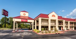  - Red Roof Inn Clinton - I-75, Exit 122