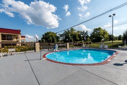  - Red Roof Inn Clinton - I-75, Exit 122