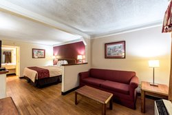  - Red Roof Inn Clinton - I-75, Exit 122