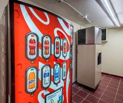  - Red Roof Inn & Suites Wytheville - I-77 & I-81, Exit 73