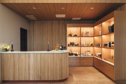  - Hotel Renew Honolulu