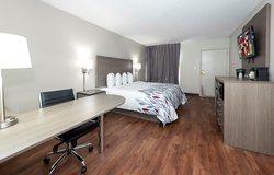  - Red Roof Inn Petersburg - I-95, Exit 45