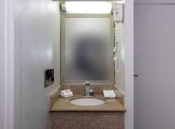  - Red Roof Inn Petersburg - I-95, Exit 45