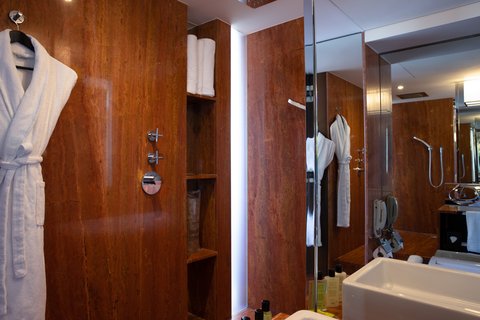 INTERCONTINENTAL GENEVA - Photo 71