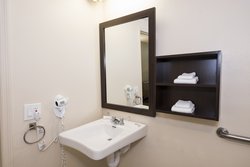  - Red Roof Plus+ Inn & Suites Poughkeepsie