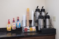  - Red Roof Plus+ Inn & Suites Poughkeepsie