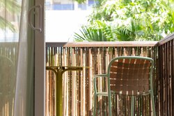  - White Sands Hotel Waikiki Honolulu