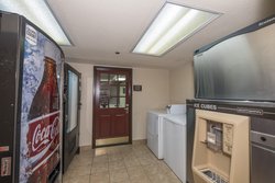  - Red Roof Inn Stafford - I-95, Exit 143