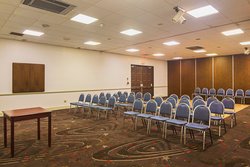  - Red Roof Inn Lubbock - I-27, Exit 1