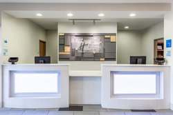  - Holiday Inn Express & Suites Albert Lea - I-35, Exit 11