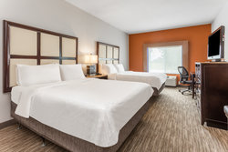  - Holiday Inn Express & Suites Albert Lea - I-35, Exit 11