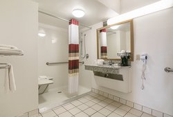  - Red Roof Inn Forsyth - I-75, Exit 186