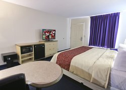  - Red Roof Inn Somerset