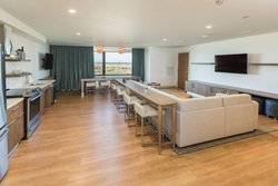  - Element Hotel Airport Denver