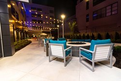  - Aloft Hotel Cortex St Louis - I-64, Exit 36B