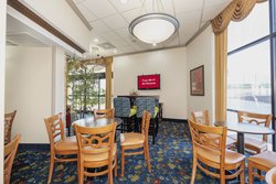  - Red Roof Inn & Suites Macon - I-75, Exit 167