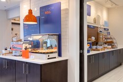  - Holiday Inn Express Cannery Row Monterey