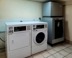  - Red Roof Inn Airport Allentown