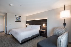  - Holiday Inn Express & Suites Hoffman Estates