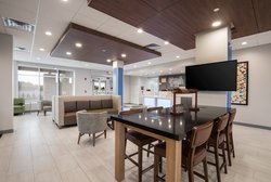  - Holiday Inn Express & Suites Hoffman Estates