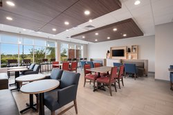  - Holiday Inn Express & Suites Hoffman Estates