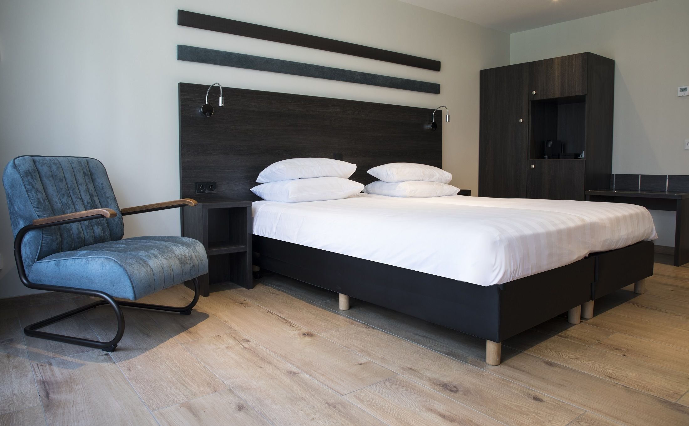 HOTEL DE NAALDHOF-guestroom-Economy Room.jpg