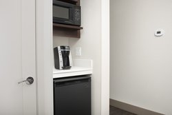  - Holiday Inn Express & Suites Puyallup