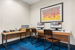  - Holiday Inn Express & Suites Klamath Falls