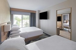  - Sheraton Suites Worthington Columbus - I-270, Exit 23