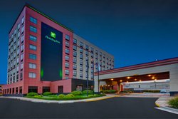  - Holiday Inn Downtown Grand Rapids