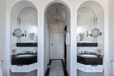 BADRUTT’S PALACE HOTEL - Photo 60