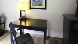  - Holiday Inn Express & Suites Ironton