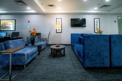  - Holiday Inn Express & Suites Grandview