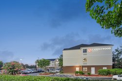  - Candlewood Suites Huntersville - I-77, Exit 25