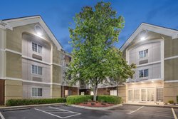 - Candlewood Suites Huntersville - I-77, Exit 25