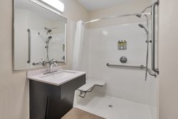  - Candlewood Suites Huntersville - I-77, Exit 25