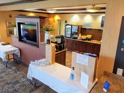  - Holiday Inn Express & Suites West Paducah - I-24, Exit 4