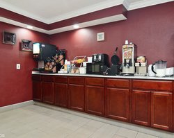  - Red Roof Inn North Binghamton