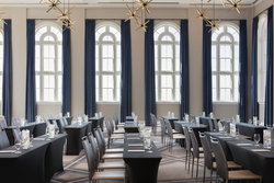  - Kimpton Pittman Hotel Dallas - I-345, Exits 284B & 284C