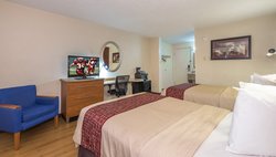  - Red Roof Inn & Suites Elyria - I-90, Exit 145