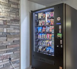  - Red Roof Inn & Suites Elyria - I-90, Exit 145