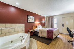  - Red Roof Inn Bowling Green - I-65, Exit 22