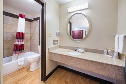  - Red Roof Inn Grove City - I-71, Exit 100