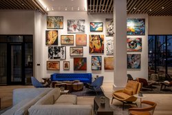  - Glenmark Hotel Glendale