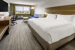  - Holiday Inn Express West Allis - I-41 & I-894, Exit 1E, 2A