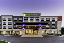  - Holiday Inn Express West Allis - I-41 & I-894, Exit 1E, 2A