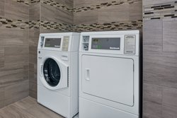  - Holiday Inn Express & Suites South Airport Grand Rapids