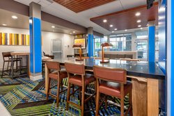  - Holiday Inn Express & Suites South Airport Grand Rapids