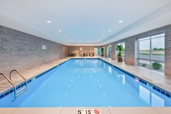  - Holiday Inn Express & Suites South Airport Grand Rapids