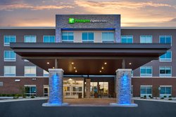  - Holiday Inn Express & Suites South Airport Grand Rapids